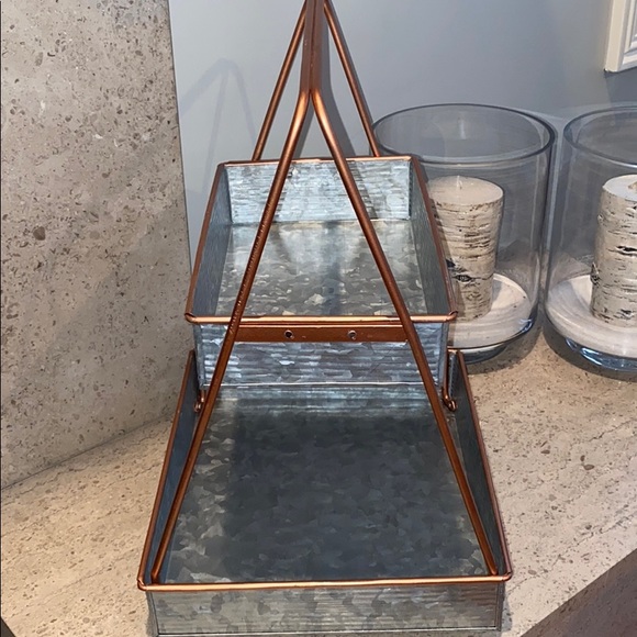 Galvanized steel and copper two tier serving trays - Picture 6 of 6